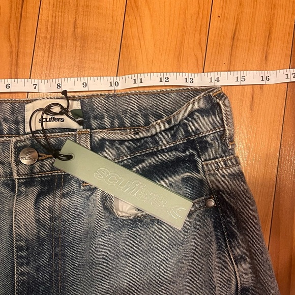 Classic Blue Relaxed Fit Jeans - Picture 3 of 4